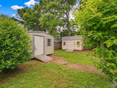 1660 E Cross Street combines the charm of East Hill with the - photo 44