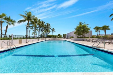 MODERN INDUSTRIAL DESIGN DUPLEX WITH BREATHTAKING MIAMI SUNSET