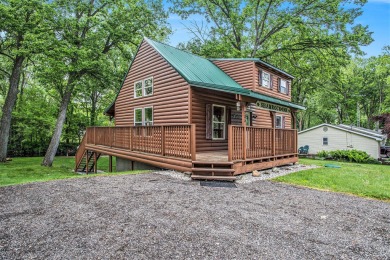 Bartholomew Lake Home For Sale in Coldwater Michigan