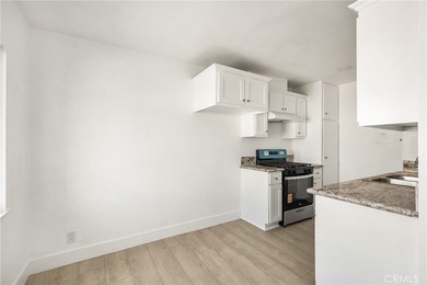 Excellent opportunity to acquire a well-maintained, fully leased - photo 9