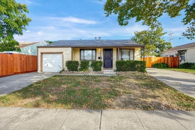 This 3-bedroom, 2-bath home offers 1,215 square feet of - photo 2