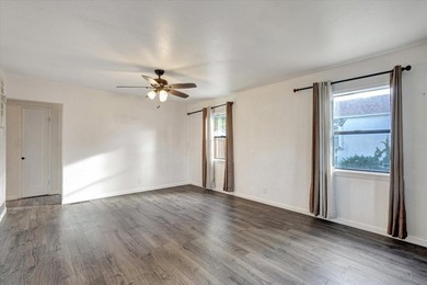 This 3-bedroom, 2-bath home offers 1,215 square feet of - photo 6