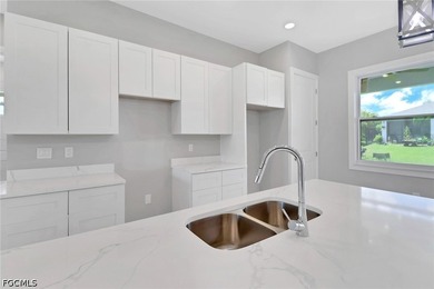 Beautiful new Construction in Fort Myers. 3-bedroom, 2-bathroom - photo 11