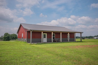 Mark Twain Lake Home For Sale in Stoutsville Missouri