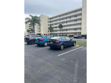 Lake Condo For Sale in Dania, Florida
