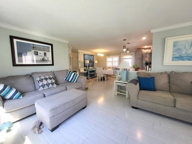 COASTAL ELEGANCE IN A PRIME LOCATION IN THE PARK! A beautiful - photo 15