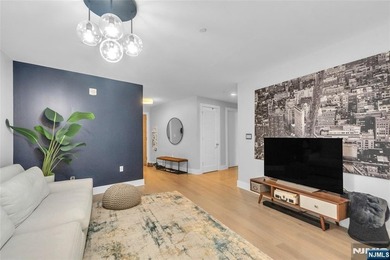 Enjoy waterfront living at its finest in Residence #712 at NINE - photo 8