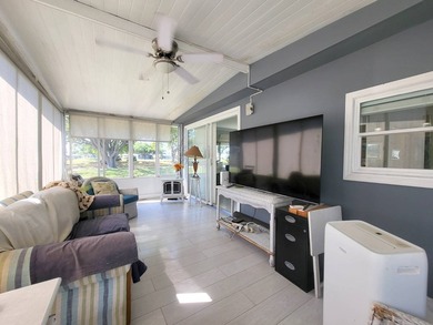 COASTAL ELEGANCE IN A PRIME LOCATION IN THE PARK! A beautiful - photo 20