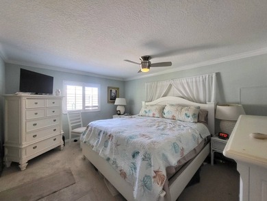 COASTAL ELEGANCE IN A PRIME LOCATION IN THE PARK! A beautiful - photo 22