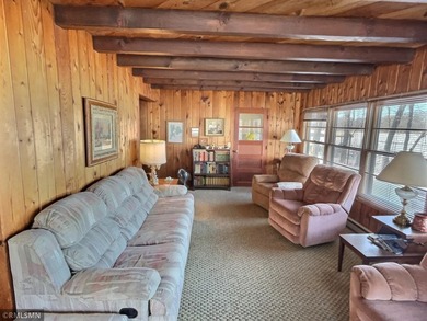 Charming Lake Sylvia Cottage, nestled on the scenic shores of - photo 8