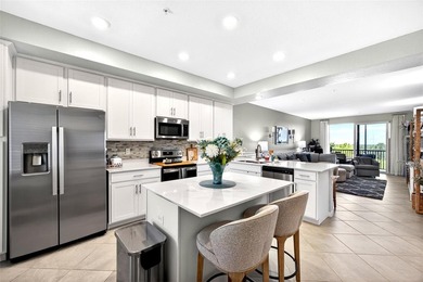SHOWS LIKE A MODEL! ENJOY GOLF & RESORT STYLE LIVING IN THIS - photo 8