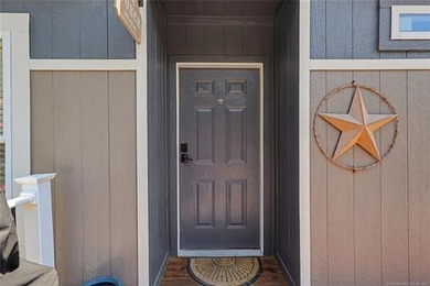 Looking for room to spread out, entertain, and enjoy country - photo 8