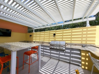 COASTAL ELEGANCE IN A PRIME LOCATION IN THE PARK! A beautiful - photo 58
