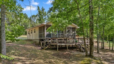 Charming 1 bed/1 bath updated cottage on Smith Lake, move-in - Lake Home For Sale in Double Springs, Alabama