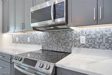 Welcome to this exceptional custom-built new construction home - photo 6