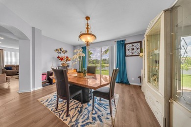 New Price! WPB resort-style lakefront living in this spacious - photo 13