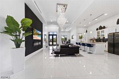 Welcome to this stunning modern luxury waterfront home featuring - photo 5