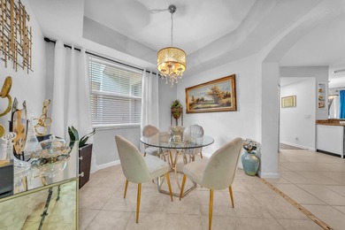 New Price! WPB resort-style lakefront living in this spacious - photo 22