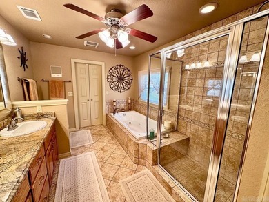 3,400+/- 4 BEDROOM, 3 BATH LAKEFRONT HOME WITH 2 BOAT SLIPS WITH - photo 25