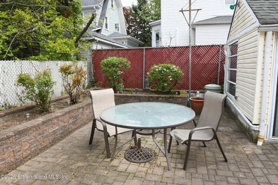 Fully detached home in the heart of sought-after Westerleigh - photo 30