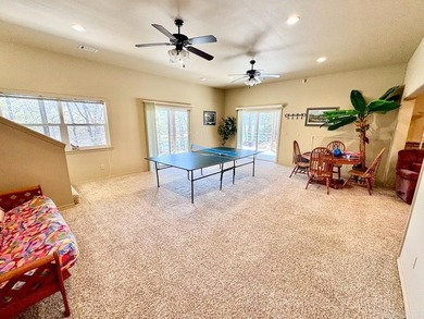 3,400+/- 4 BEDROOM, 3 BATH LAKEFRONT HOME WITH 2 BOAT SLIPS WITH - photo 31
