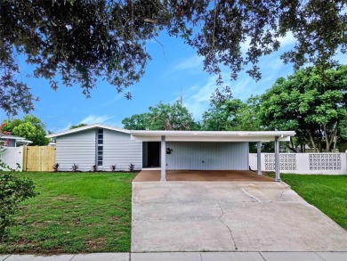 Lake Home For Sale in Orlando, Florida