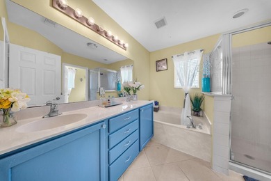New Price! WPB resort-style lakefront living in this spacious - photo 31