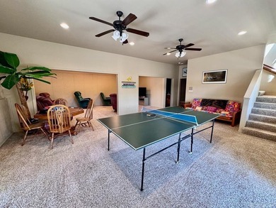 3,400+/- 4 BEDROOM, 3 BATH LAKEFRONT HOME WITH 2 BOAT SLIPS WITH - photo 32