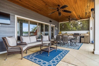 Luxury Lake Hamilton Waterfront Retreat! Approximately 3,200 sq - photo 32