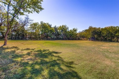 Experience the perfect blend of luxury, privacy & convenience in - photo 32