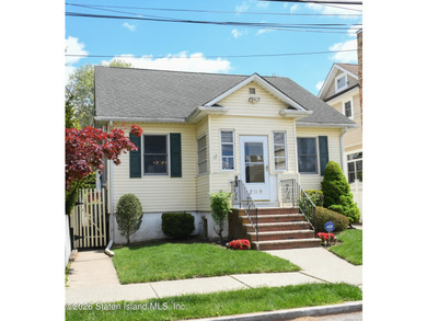 Fully detached home in the heart of sought-after Westerleigh - photo 36