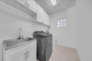New Price! WPB resort-style lakefront living in this spacious - photo 37