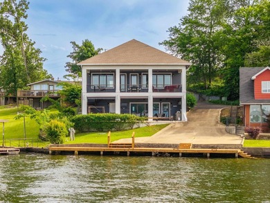 Luxury Lake Hamilton Waterfront Retreat! Approximately 3,200 sq - photo 38
