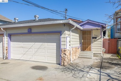 This beautifully and fully remodeled duet-style home, built in - photo 1