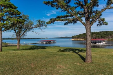 What a great lot (in Barrington Circle) to build on. This lot is - photo 8