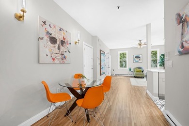 Set in one of the most coveted locations in the heart of - photo 12