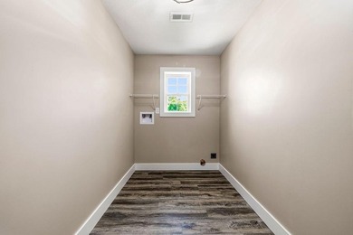 Welcome to this beautiful new construction home in Centre, AL! - photo 18
