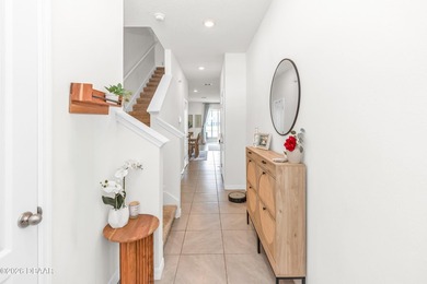 Welcome to this low-maintenance end-unit townhome featuring 3 - photo 3