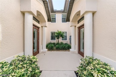 The only second-floor luxury carriage home is now available! The - photo 4