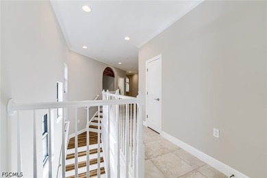 The only second-floor luxury carriage home is now available! The - photo 8
