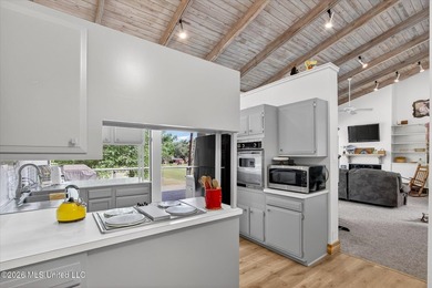 HUGE PRICE REDUCTION! DON'T MISS OUT ON THIS GREAT OPPORTUNITY - photo 13