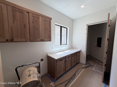 Experience elevated North Idaho living in this exceptional - photo 17