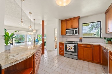 OCEAN, GOLF COURSE AND MOUNTAIN VIEWS!!! Situated in a quiet - photo 17