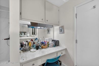 HUGE PRICE REDUCTION! DON'T MISS OUT ON THIS GREAT OPPORTUNITY - photo 17