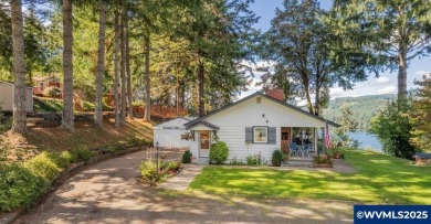 Lake Home For Sale in Foster, Oregon