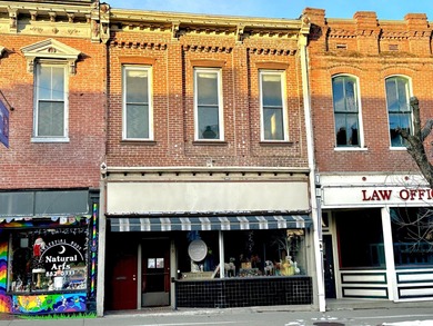 (private lake, pond, creek) Commercial Sale Pending in Boonville Missouri