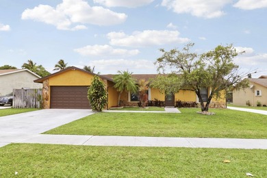 UPDATE: NEW ROOF coming-soon! Call for details! Canal front - photo 1