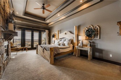 Stunning 40-acre one-of-a-kind equestrian estate with panoramic - photo 12