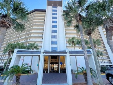 Incredible glass-front unit! Experience the ultimate coastal - photo 26