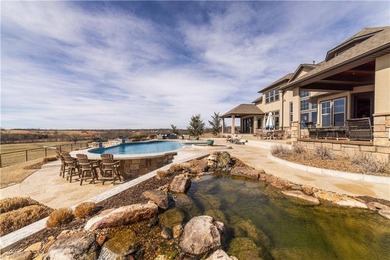 Stunning 40-acre one-of-a-kind equestrian estate with panoramic - photo 27